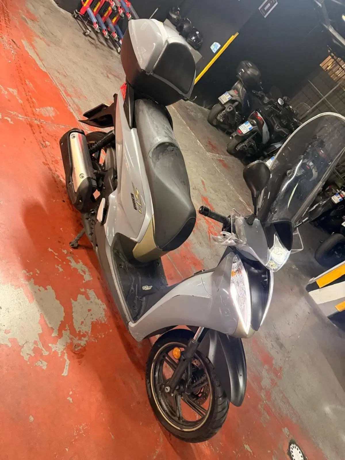 Honda SH 300 i Sport ABS (2018 - 20) (2)