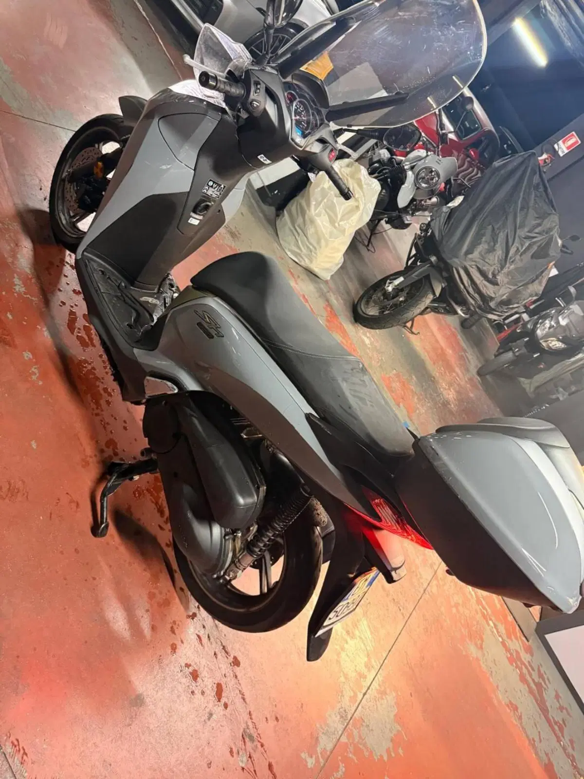 Honda SH 300 i Sport ABS (2018 - 20) (3)