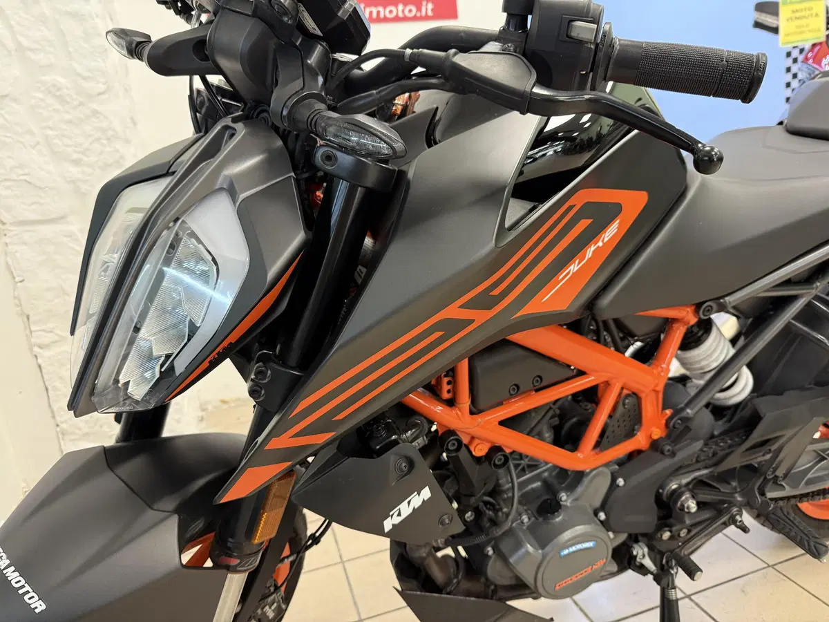 KTM 125 Duke (2021 - 23) (11)