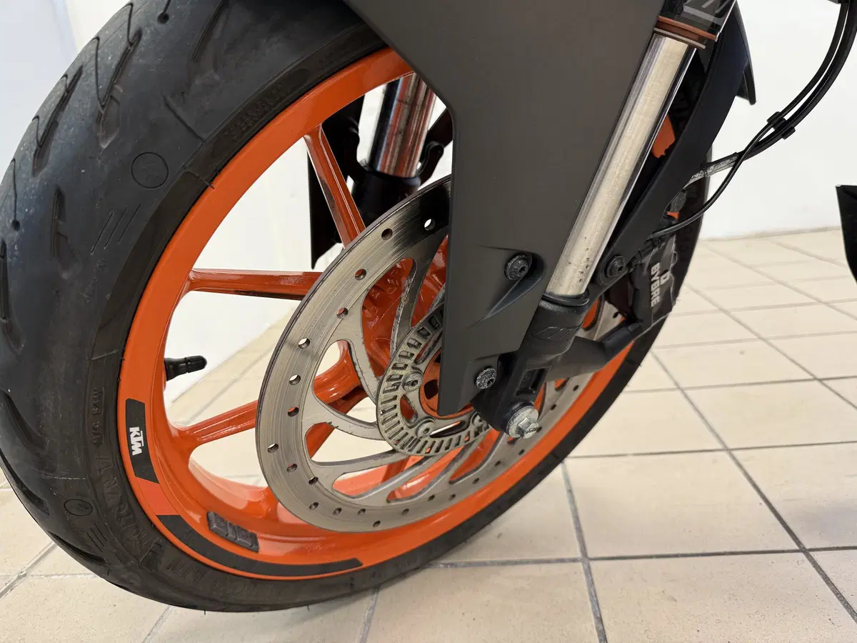KTM 125 Duke (2021 - 23) (13)