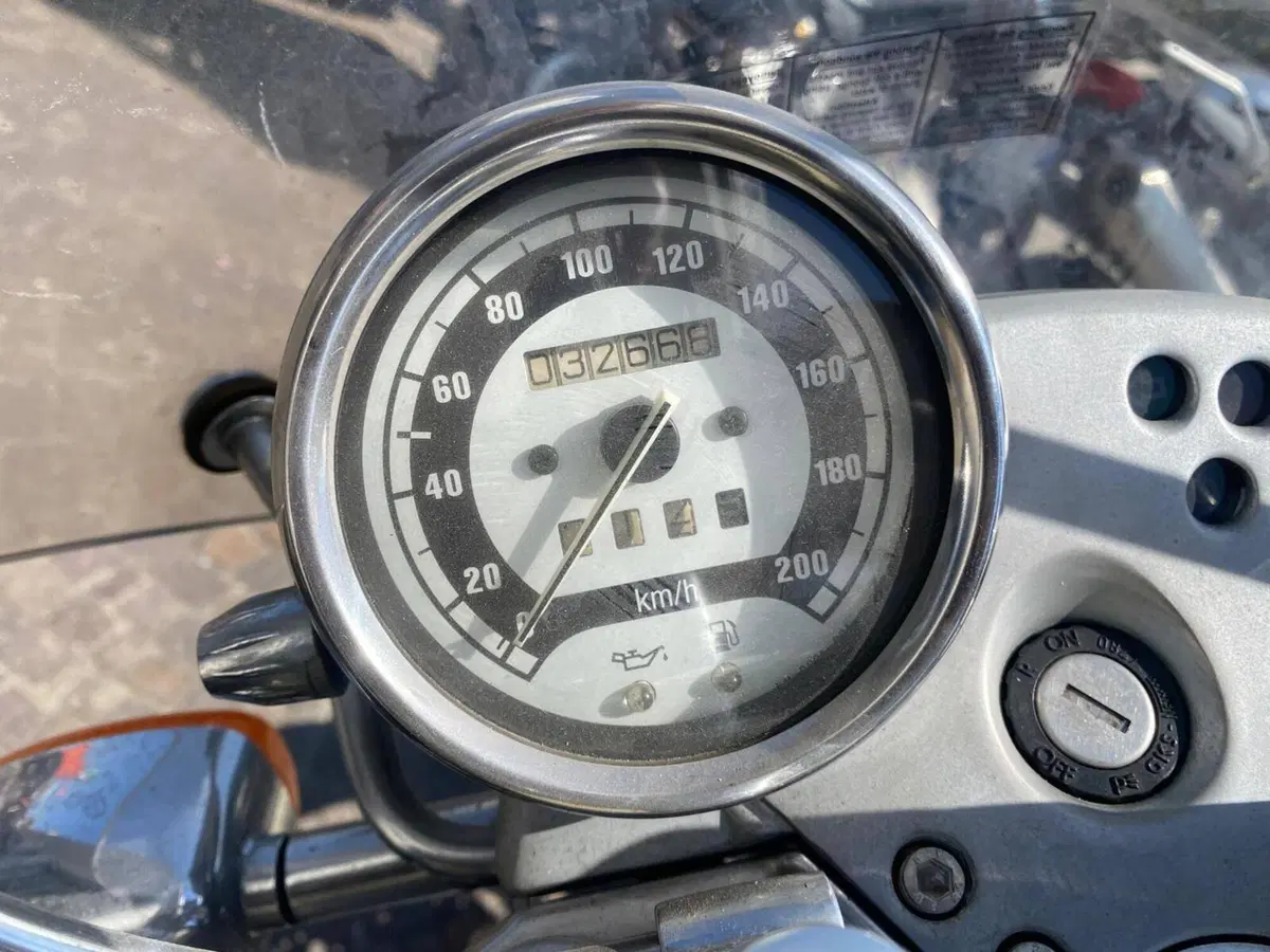 Bmw R 1200 C ABS (1997 - 2001) (3)
