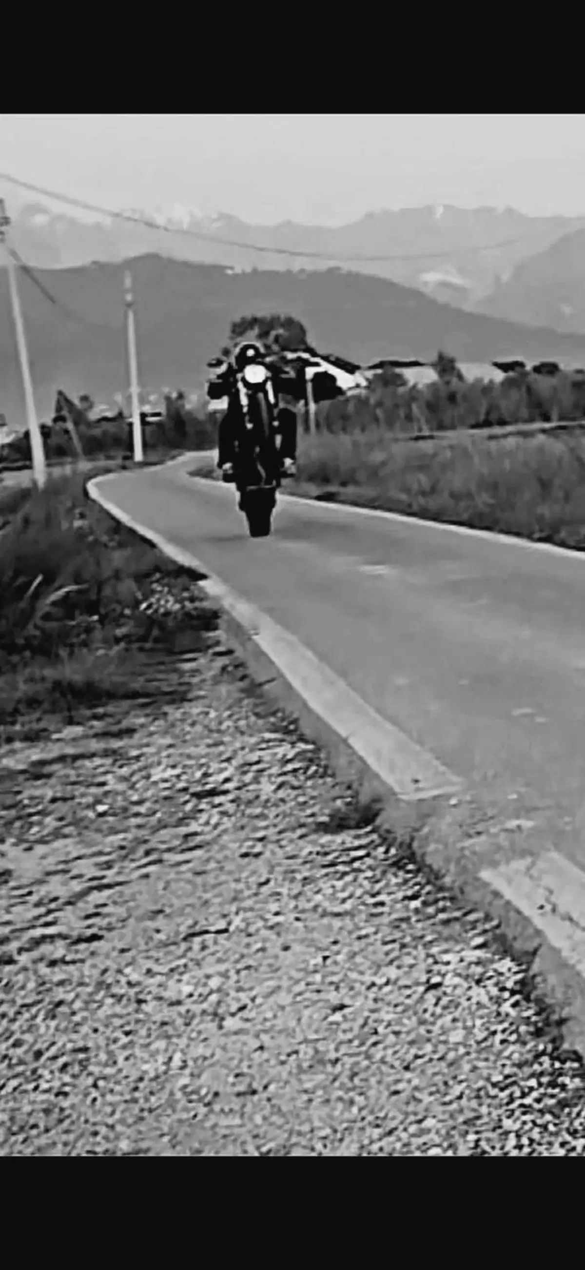 Ducati Monster 600 Dark (1998 - 01) (7)