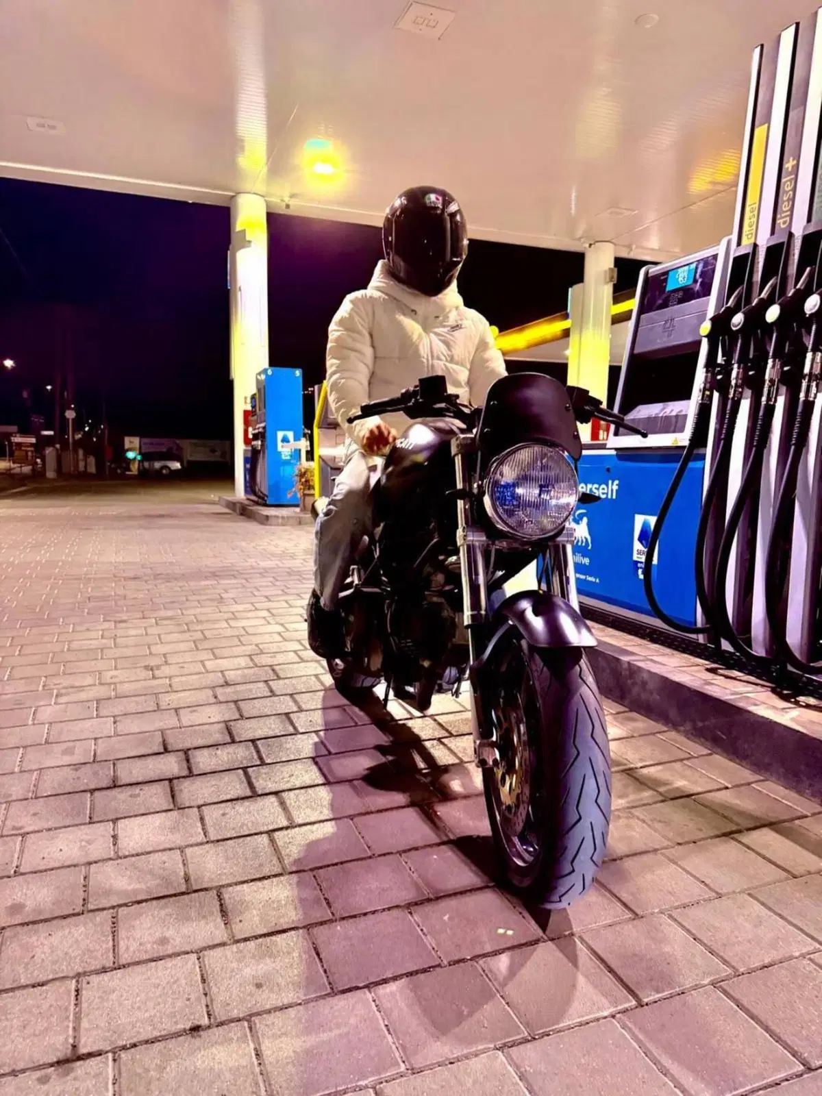 Ducati Monster 600 Dark (1998 - 01) (8)