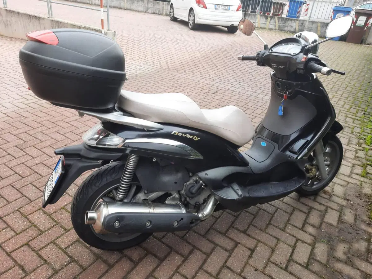 Piaggio Beverly 400 i.e. (2006 - 10) (5)