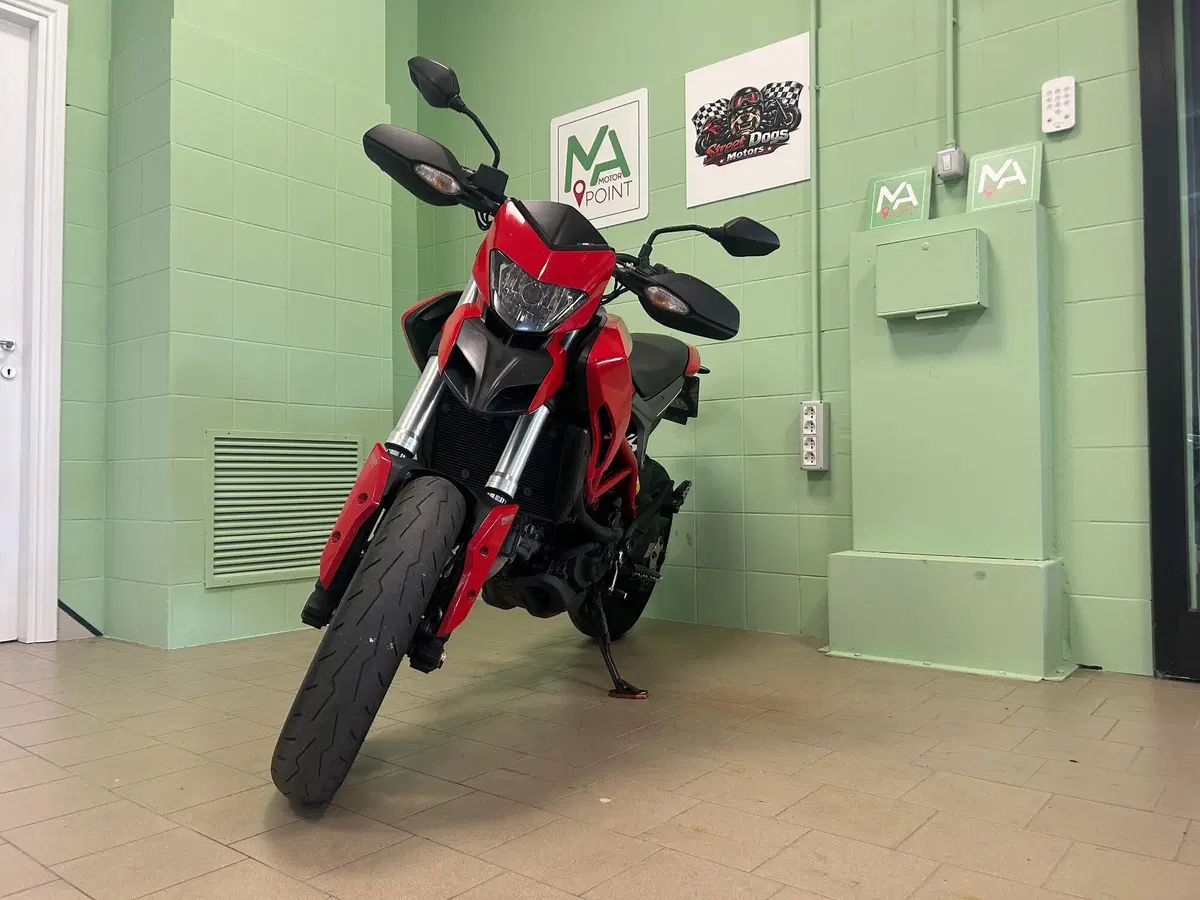 Ducati Hypermotard 821 (2013 - 15) (9)