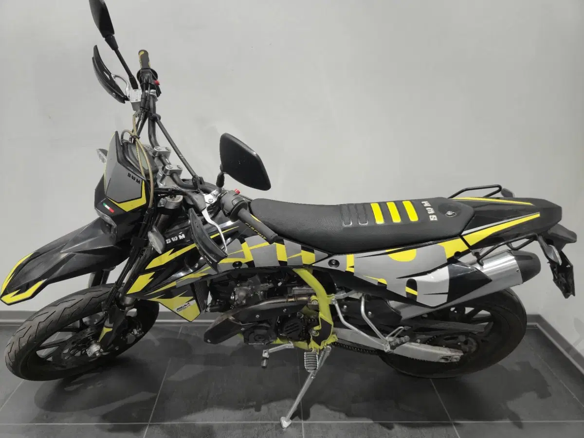 Swm SM 125 R (2017 - 20) (6)