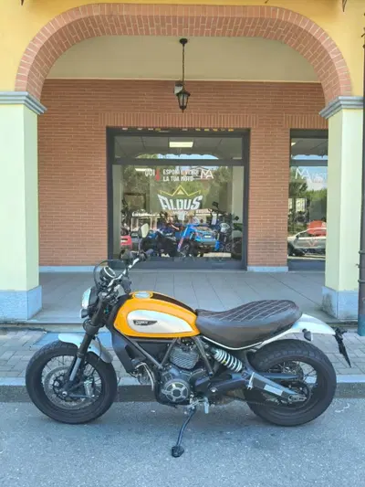 Ducati Scrambler 800 Classic (2015 - 16) usata