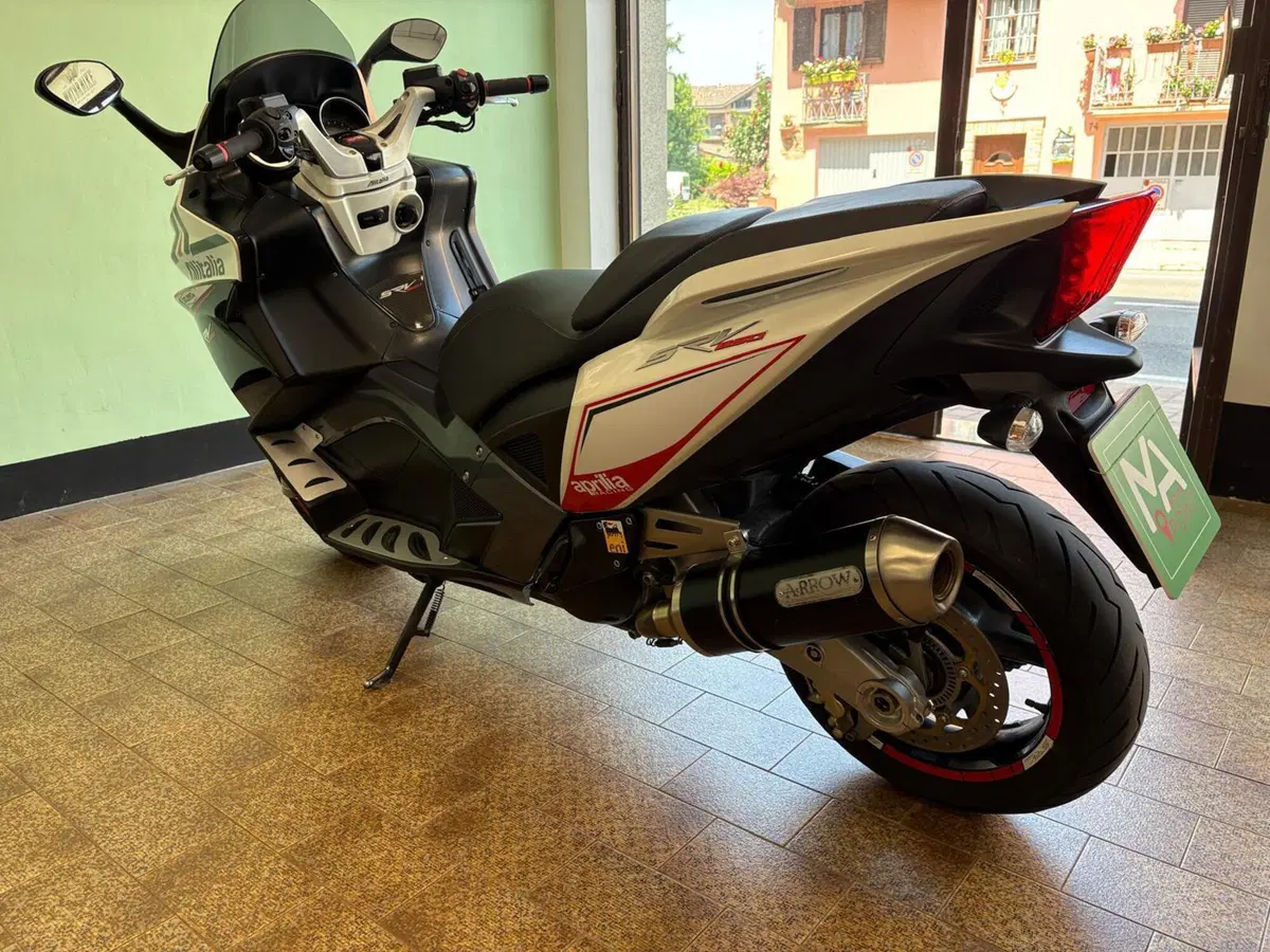 Aprilia SRV 850 (2011 - 16) (9)