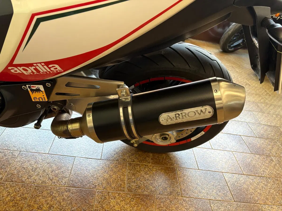 Aprilia SRV 850 (2011 - 16) (11)