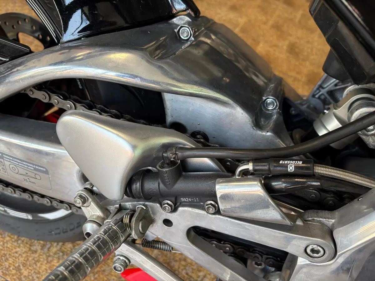 Aprilia RS 125 (2003 - 05) (12)
