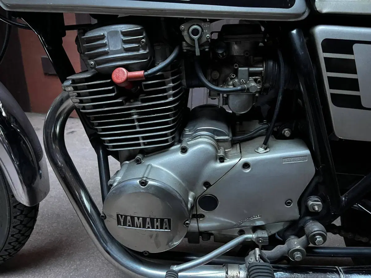 Yamaha XS 400 (8)