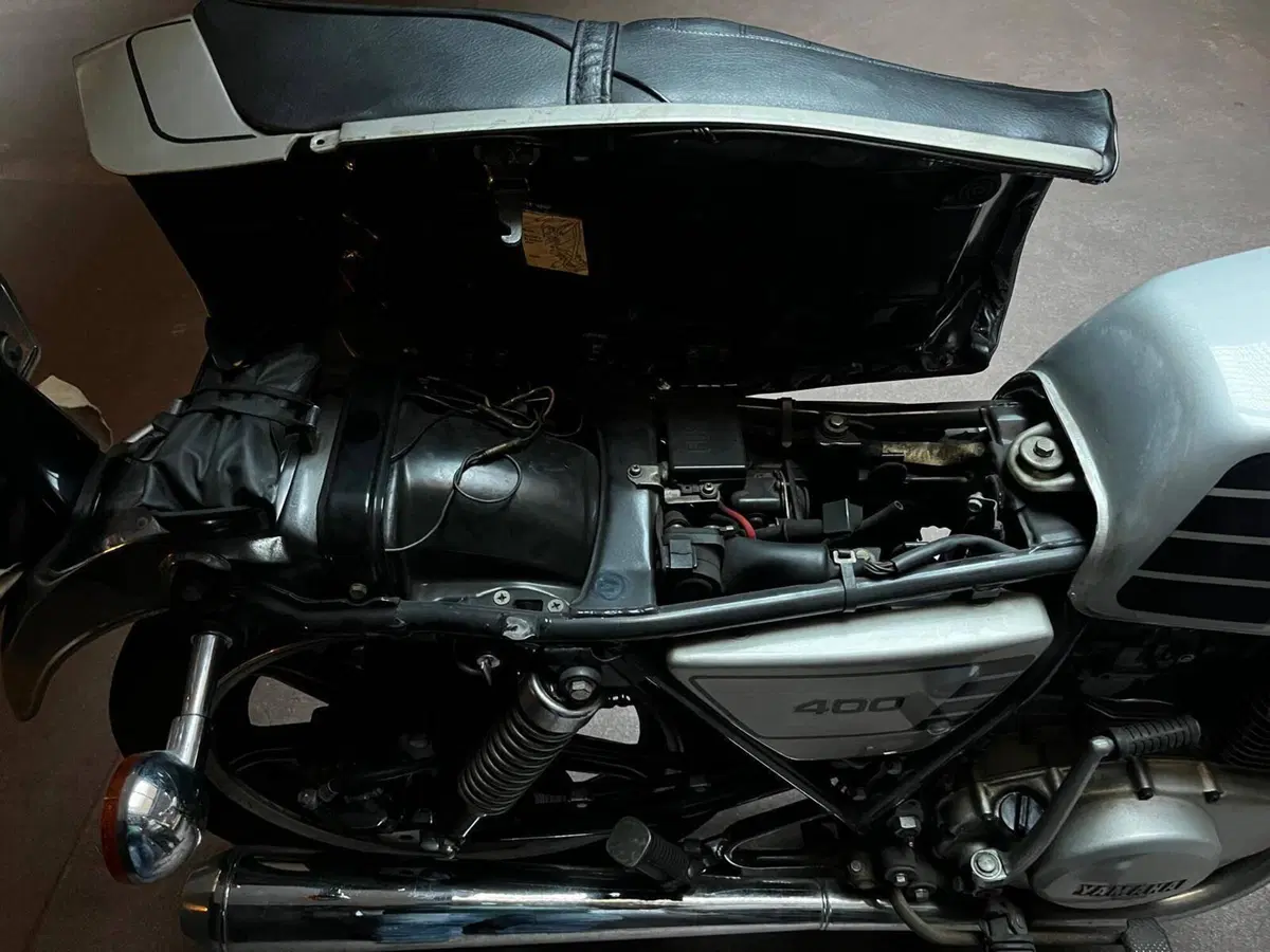 Yamaha XS 400 (9)