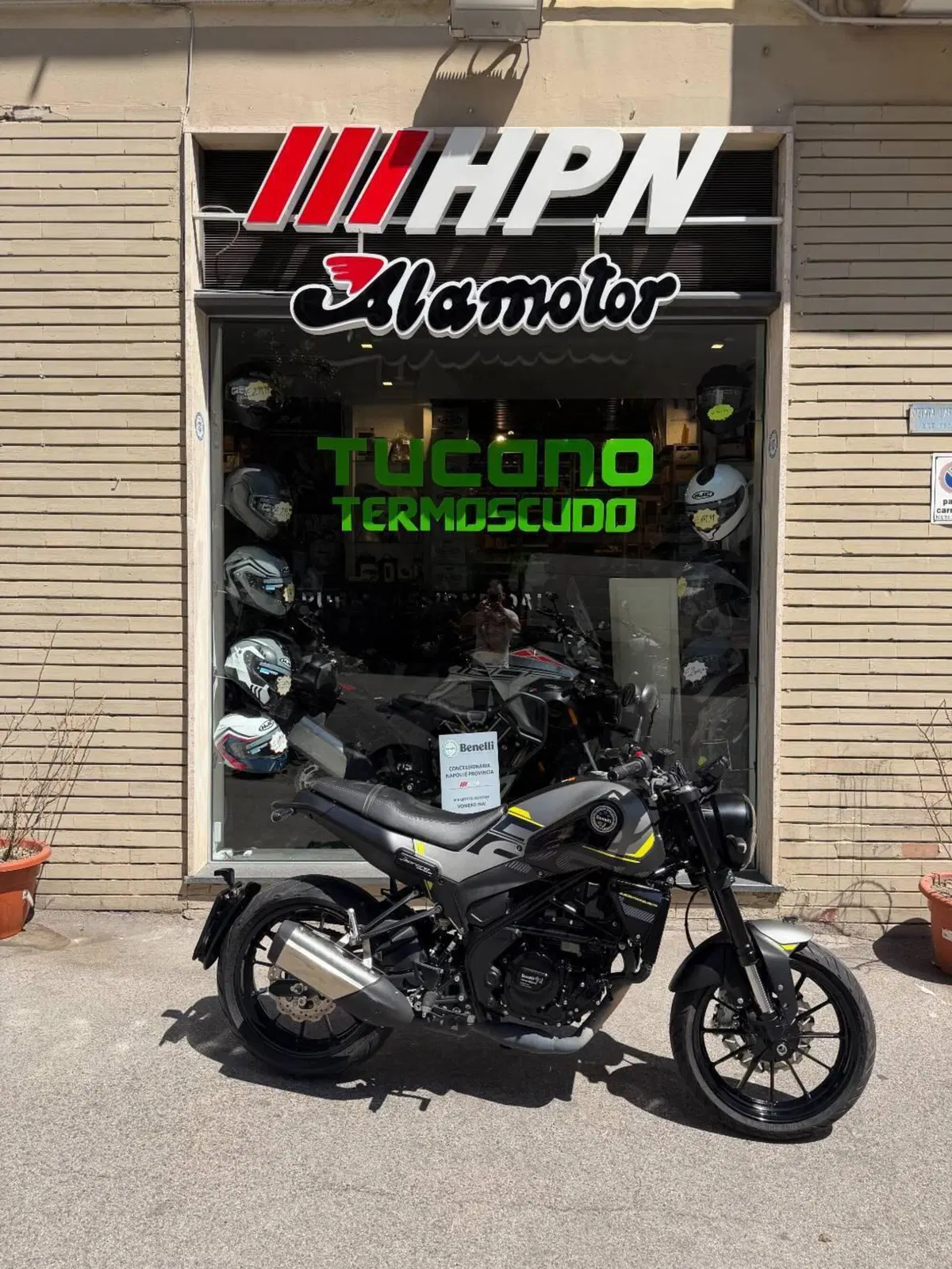 Benelli Leoncino 250 (2021 - 25) (3)