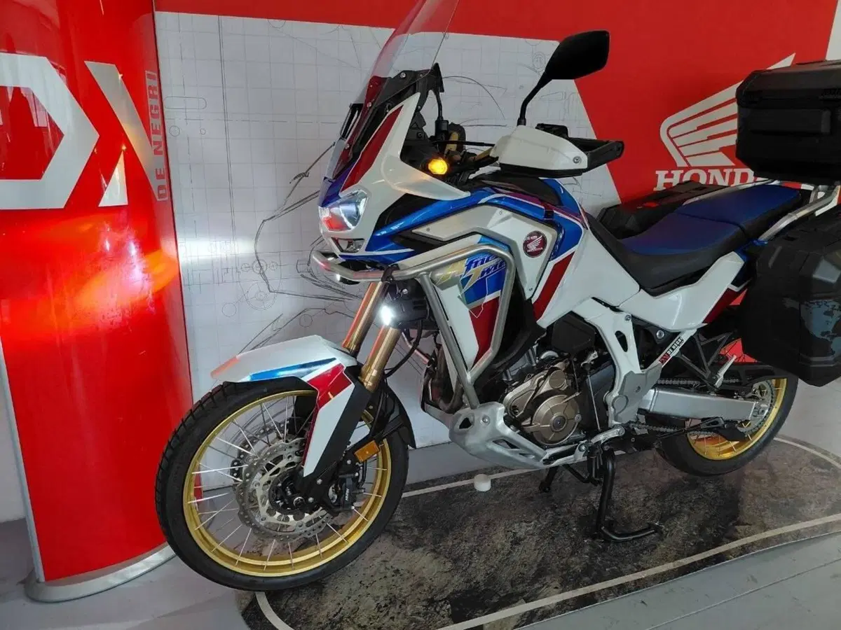 Honda Africa Twin CRF 1100L Adventure Sports Travel Edition (2020 - 21) (6)
