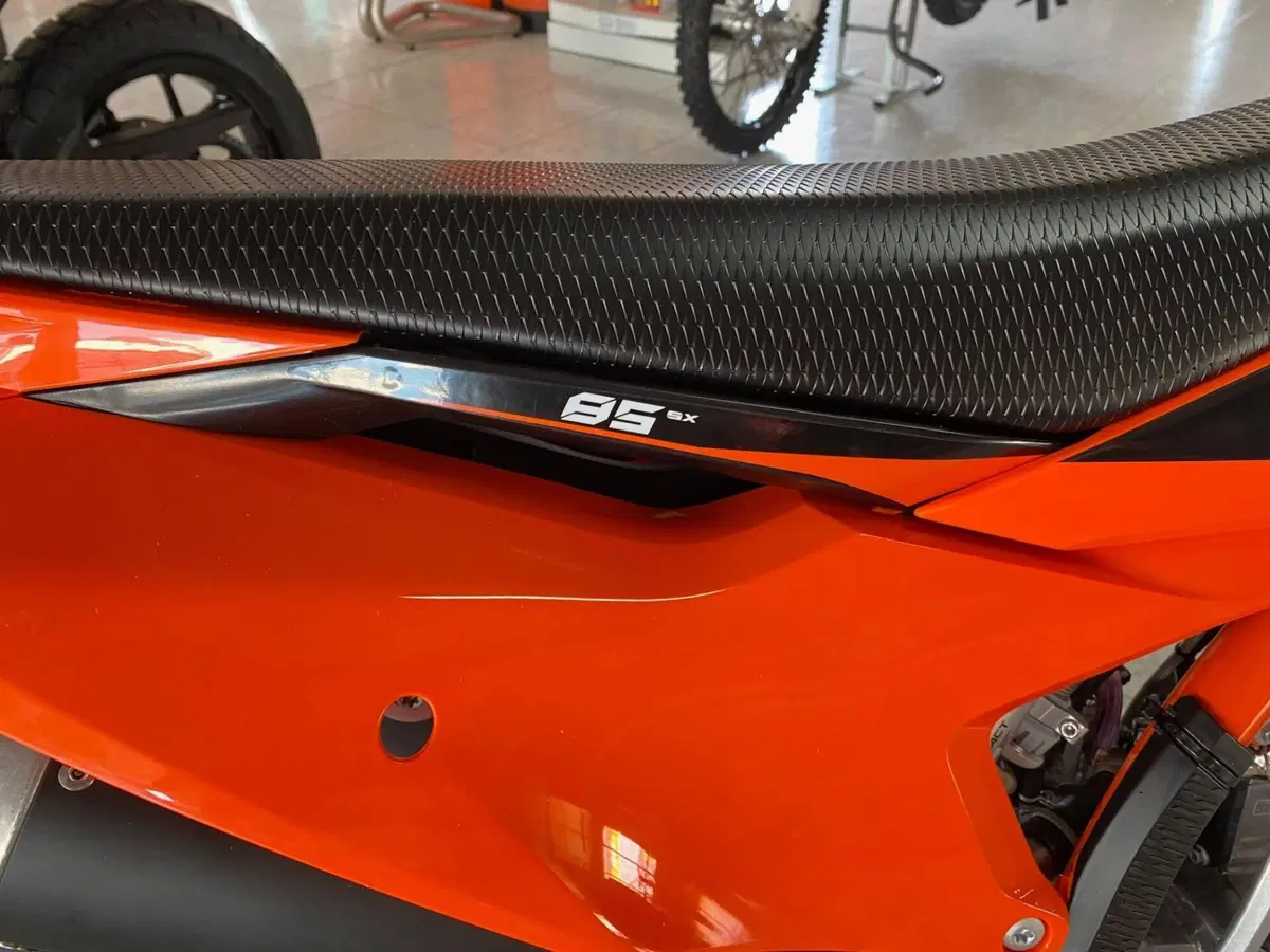 KTM 85 SX 19"/16" (2027) (2)