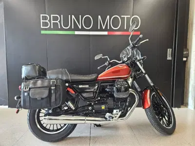 Moto Guzzi V9 Roamer (2016 - 18) usata
