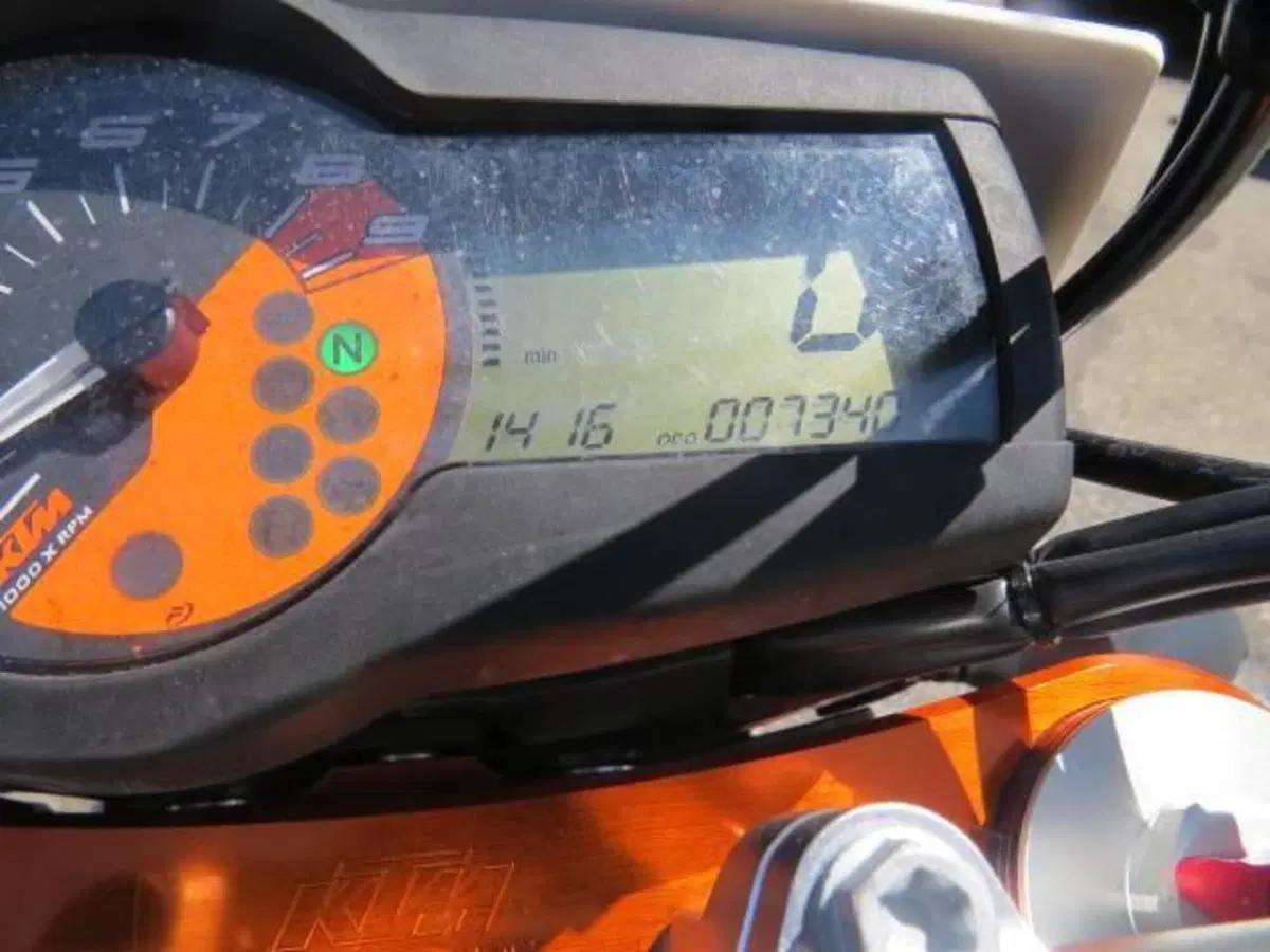 KTM 690 SMC R (2012 -17) (8)