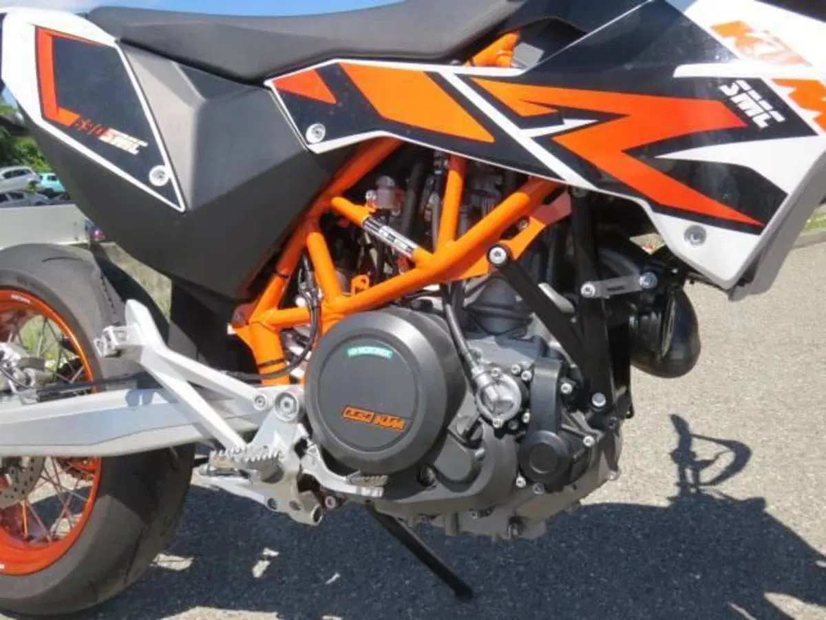 KTM 690 SMC R (2012 -17) (9)