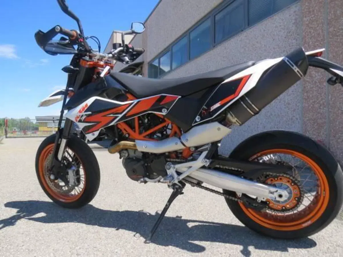 KTM 690 SMC R (2012 -17) (4)