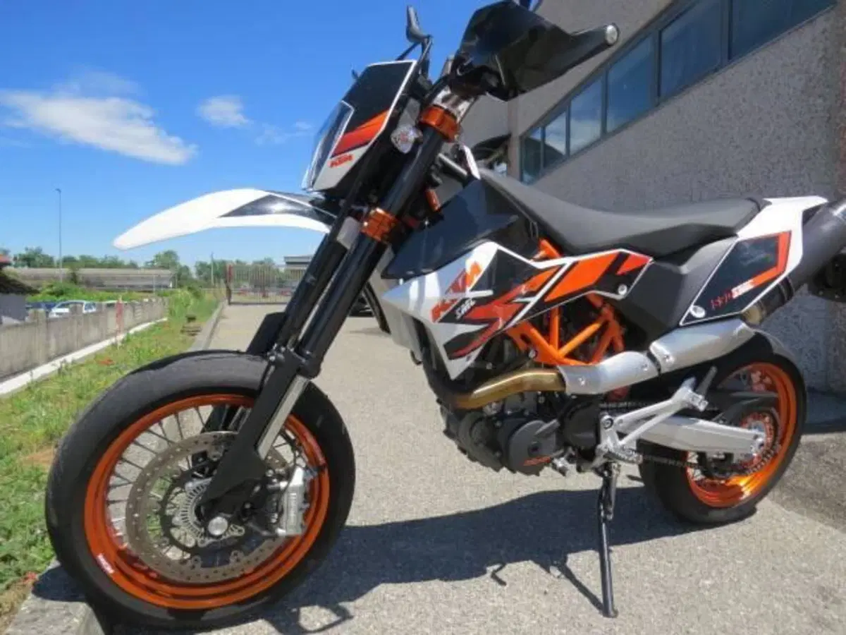 KTM 690 SMC R (2012 -17)