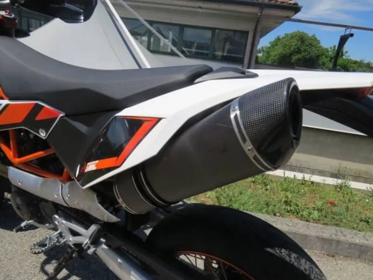KTM 690 SMC R (2012 -17) (7)