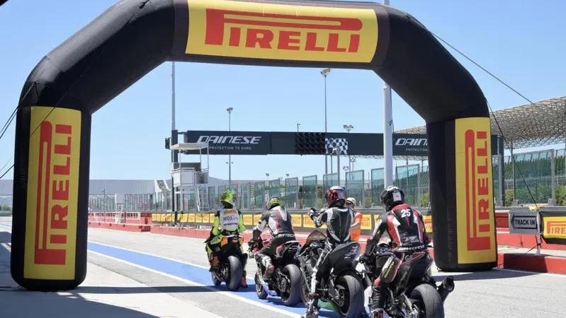 PIRELLI WorldSBK DAY