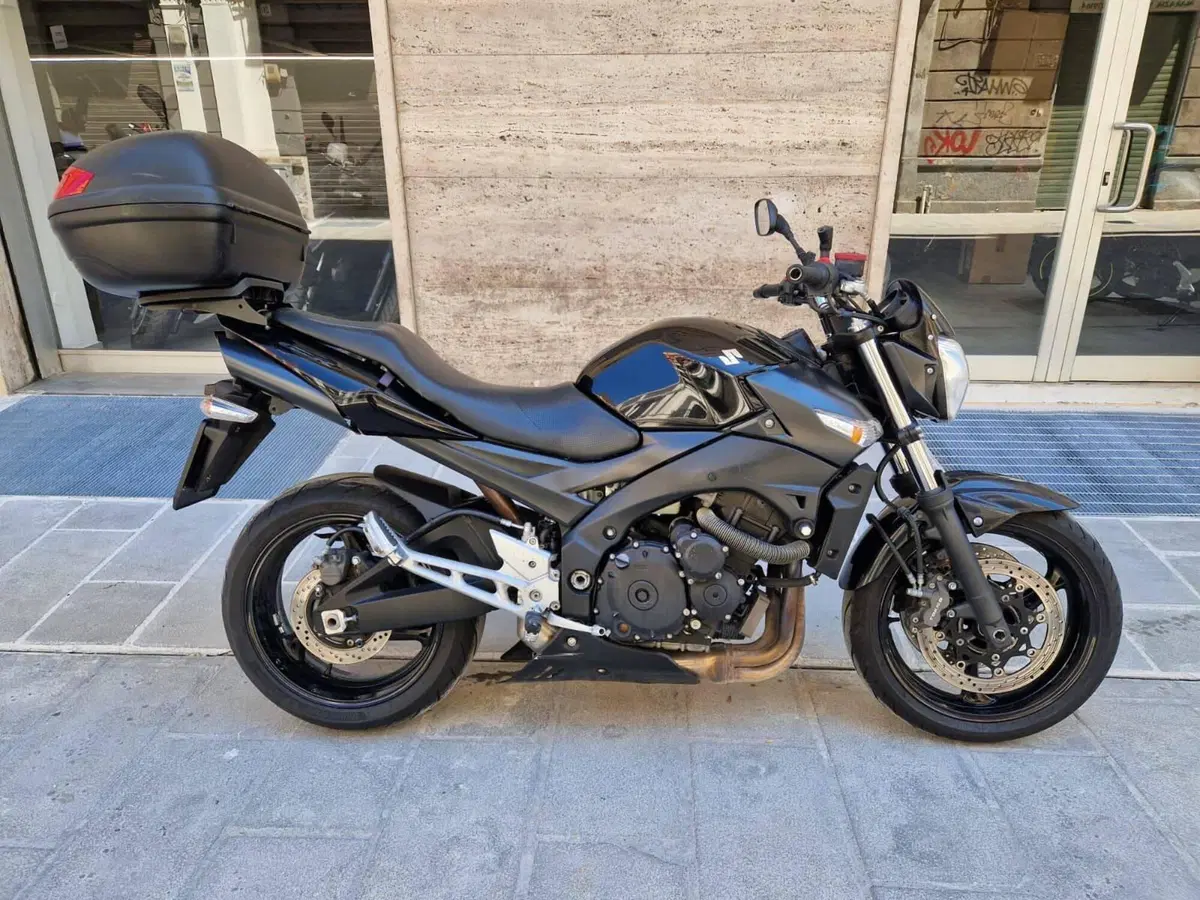 Suzuki GSR 600 (2006 - 11)