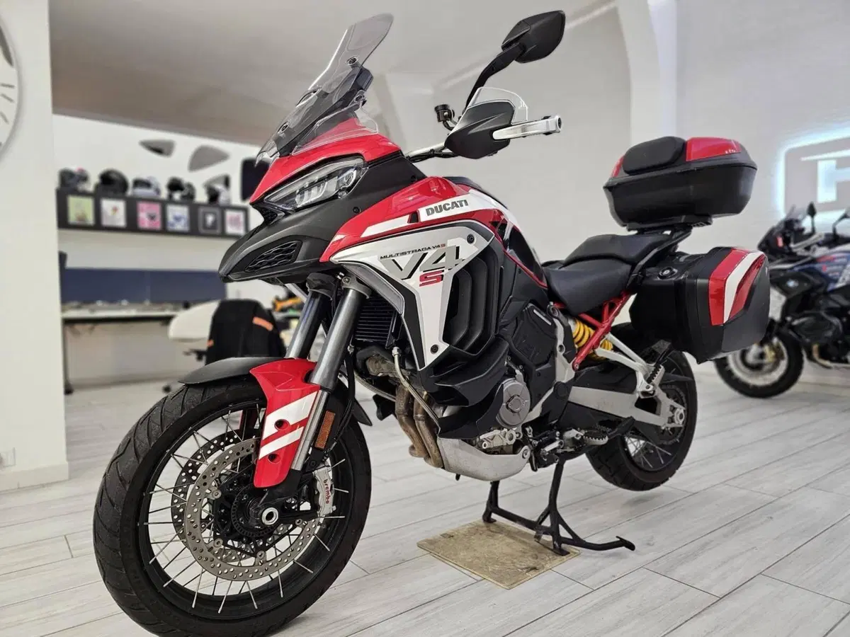 Ducati Multistrada V4 S (2021 - 24) (2)