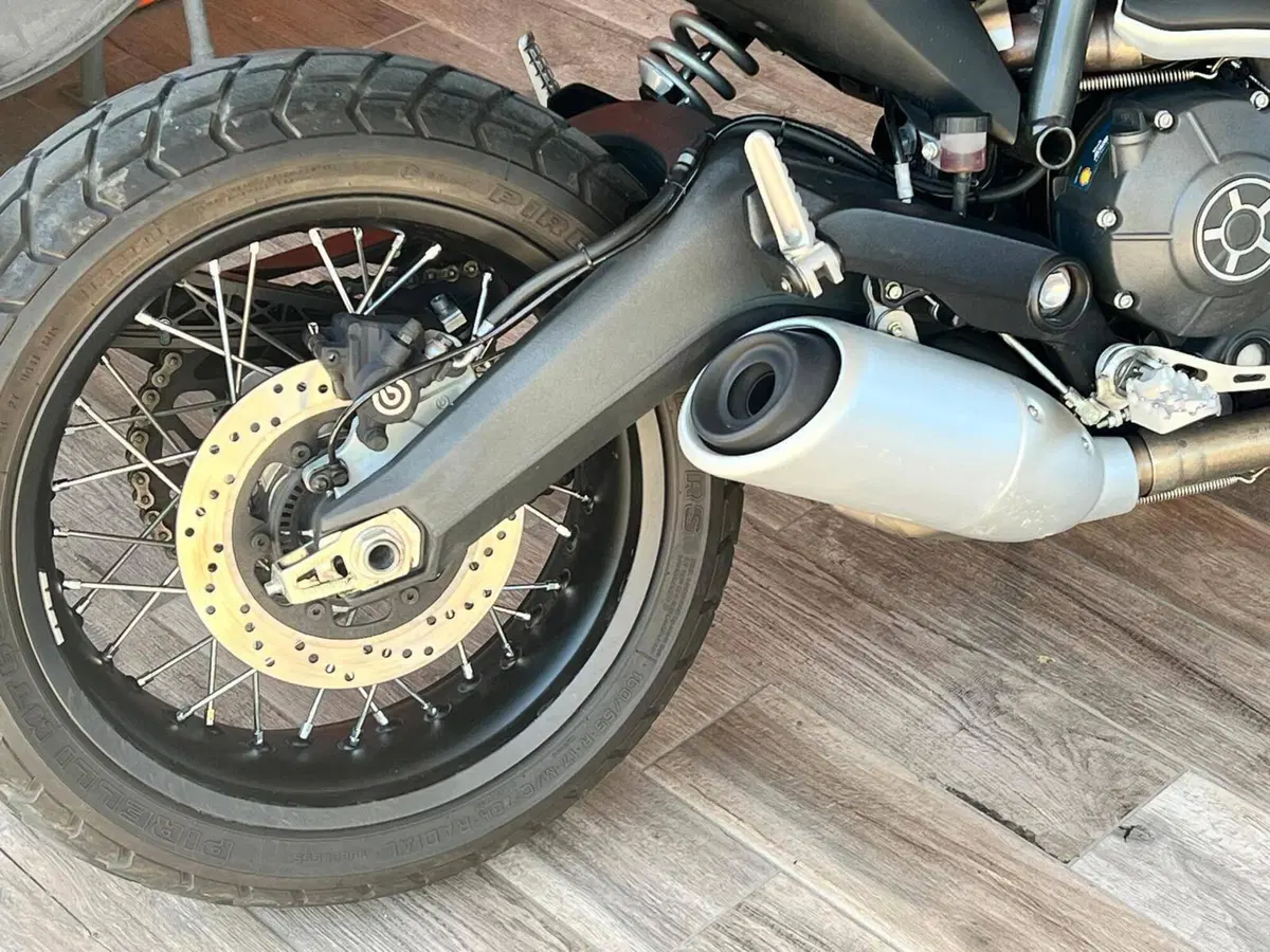Ducati Scrambler 800 Classic (2015 - 16) (4)