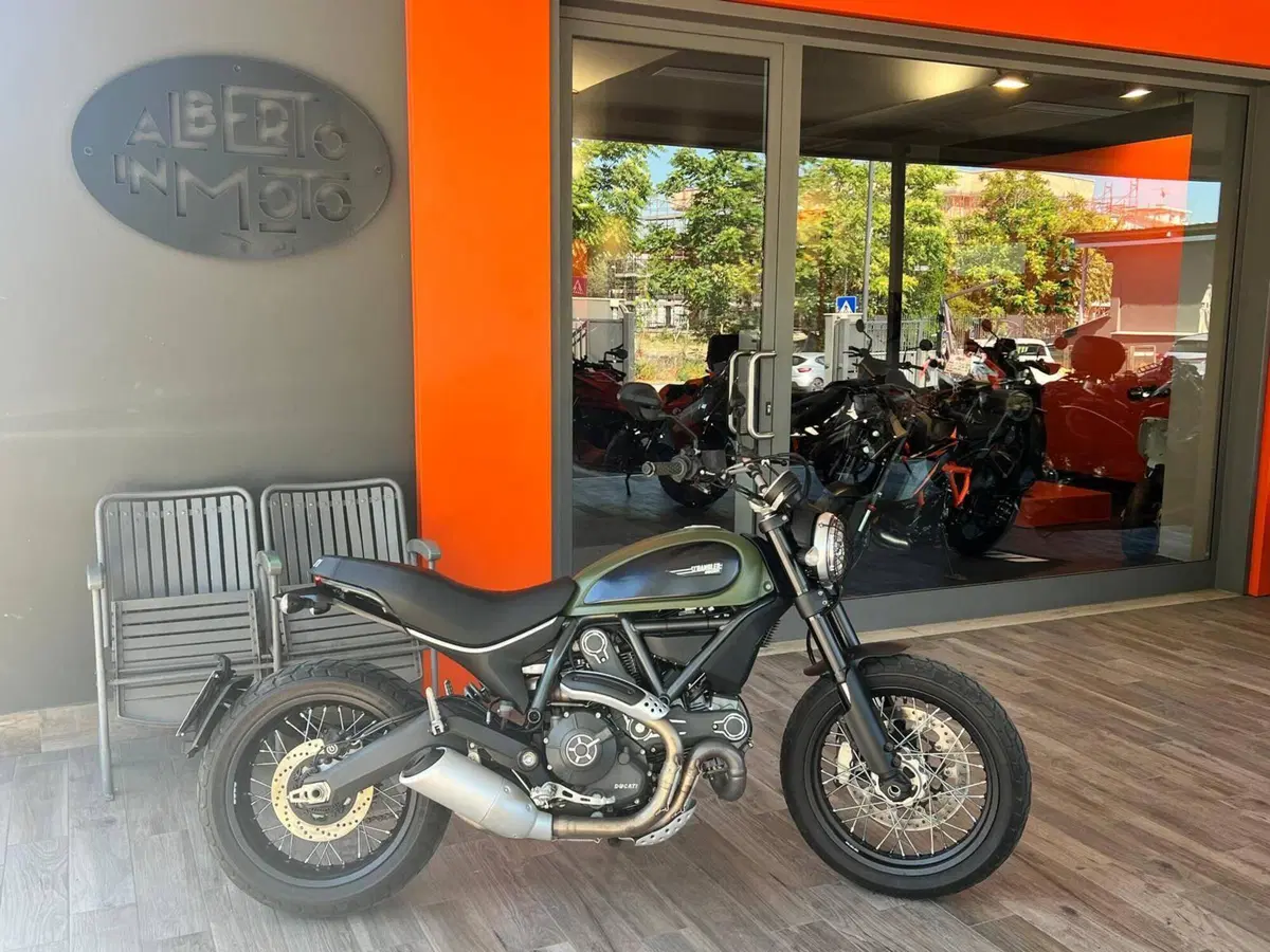 Ducati Scrambler 800 Classic (2015 - 16)