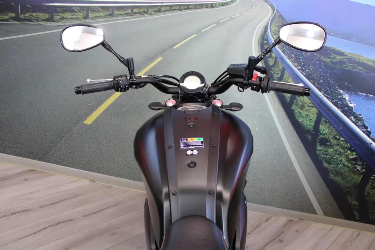 Yamaha XSR 700 (2021) (20)