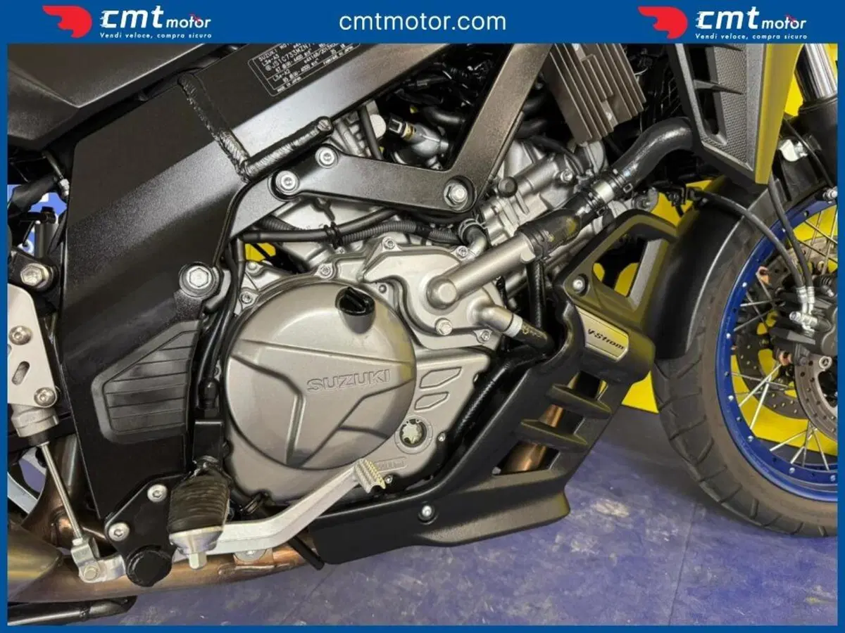 Suzuki V-Strom 650XT (2021 - 25) (9)