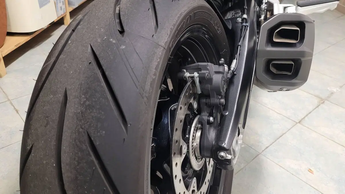 Bmw F 900 R (2021 - 24) (10)