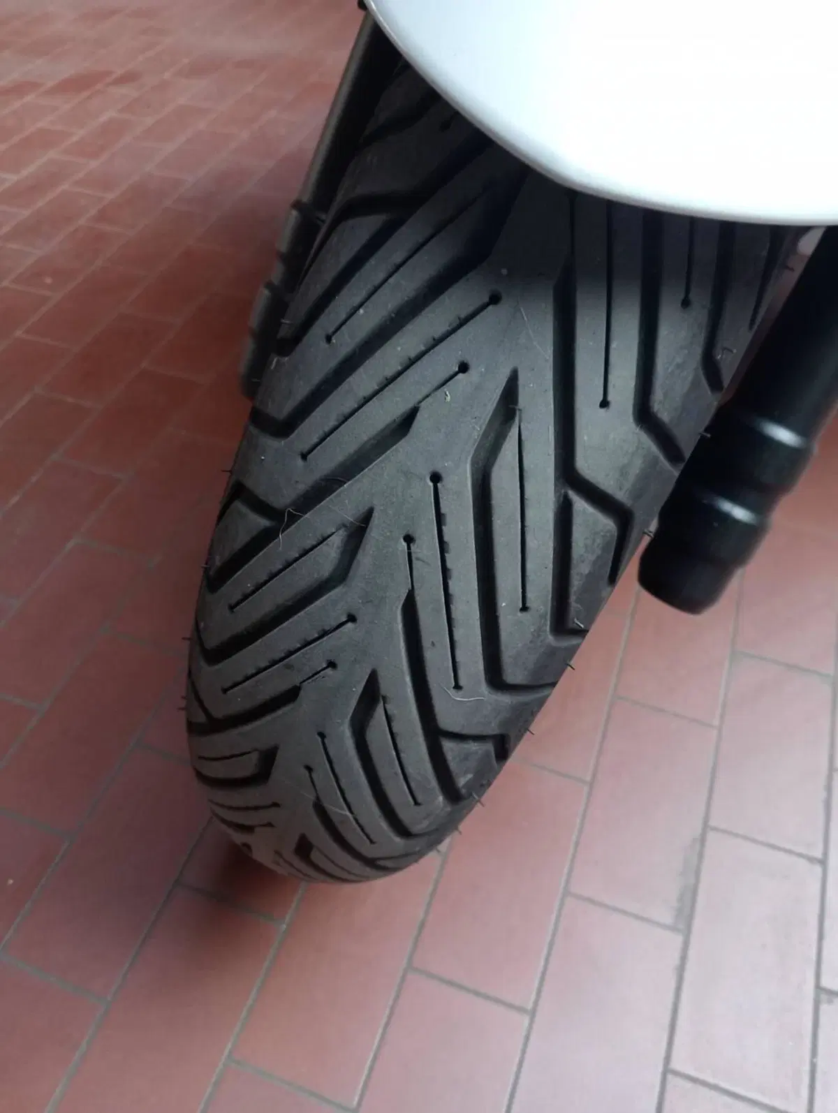 Yamaha X-Max 250 ABS (2011 - 13) (6)