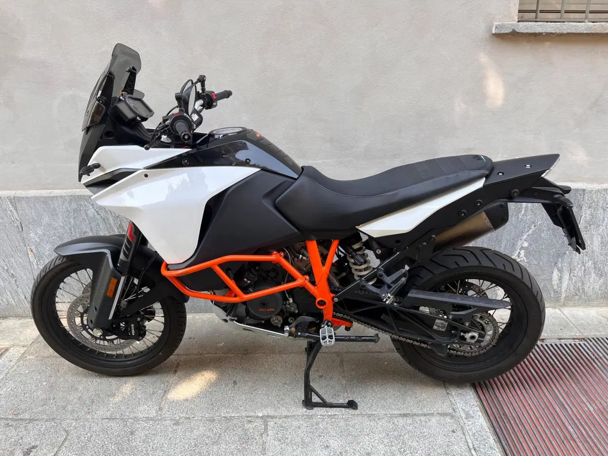 KTM 1090 Adventure R (2017 - 19) (6)