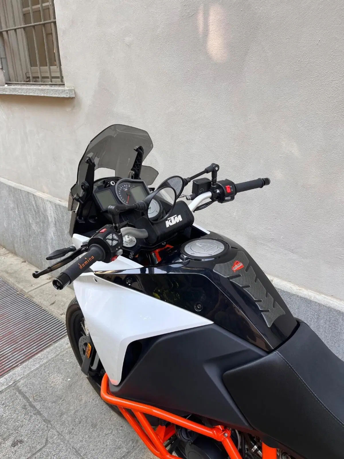 KTM 1090 Adventure R (2017 - 19) (10)