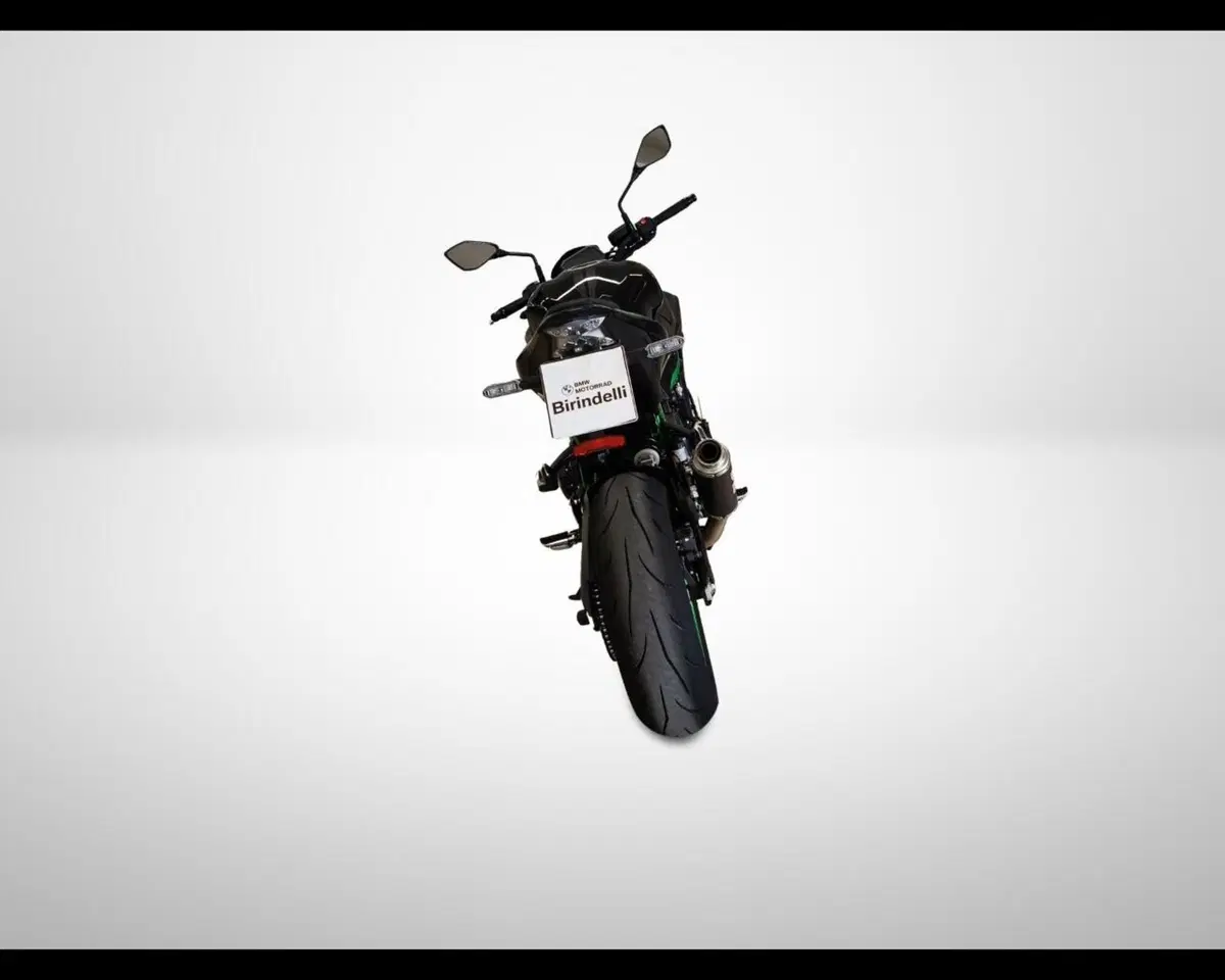 Kawasaki Z 900 (2025 - 26) (7)