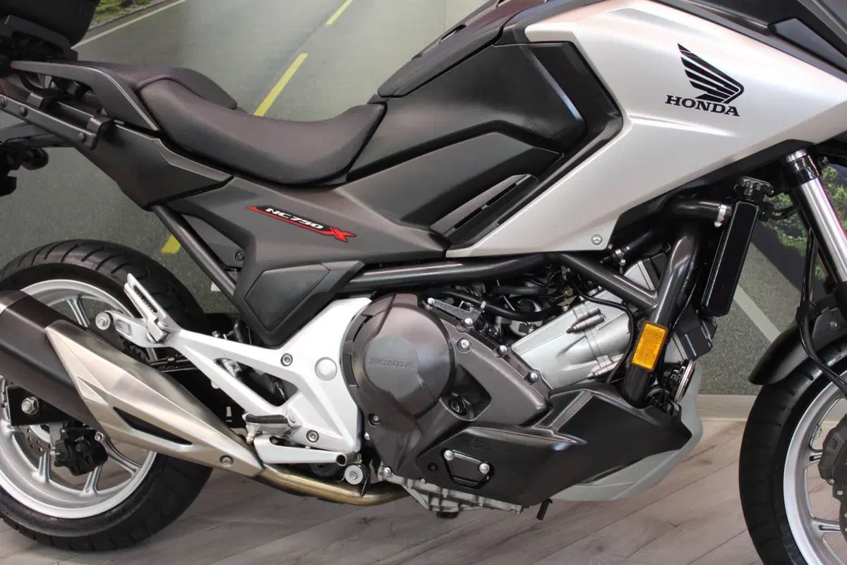 Honda NC 750 X ABS (2016 -17) (13)