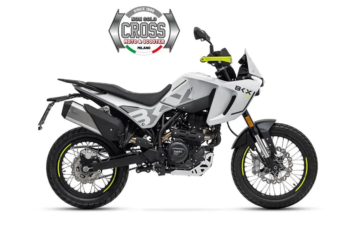 Benelli BKX 300 (2026) (3)