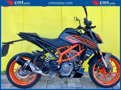 KTM 125 Duke (2021 - 23) usata