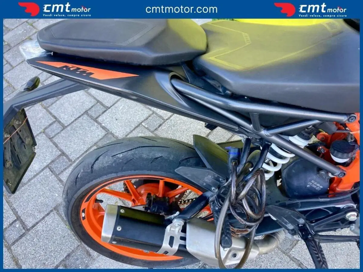 KTM 125 Duke (2021 - 23) (13)