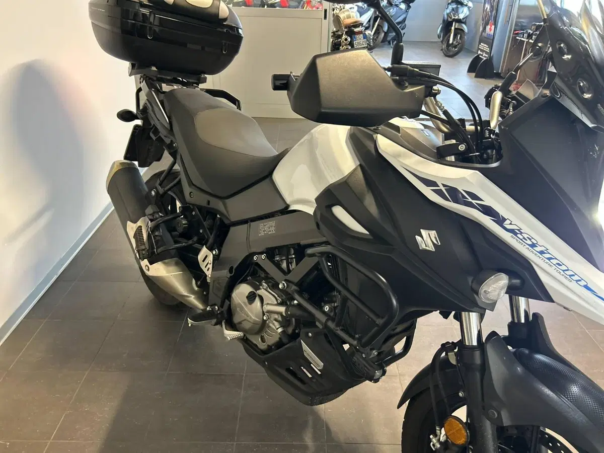 Suzuki V-Strom 650 (2021 - 25) (10)