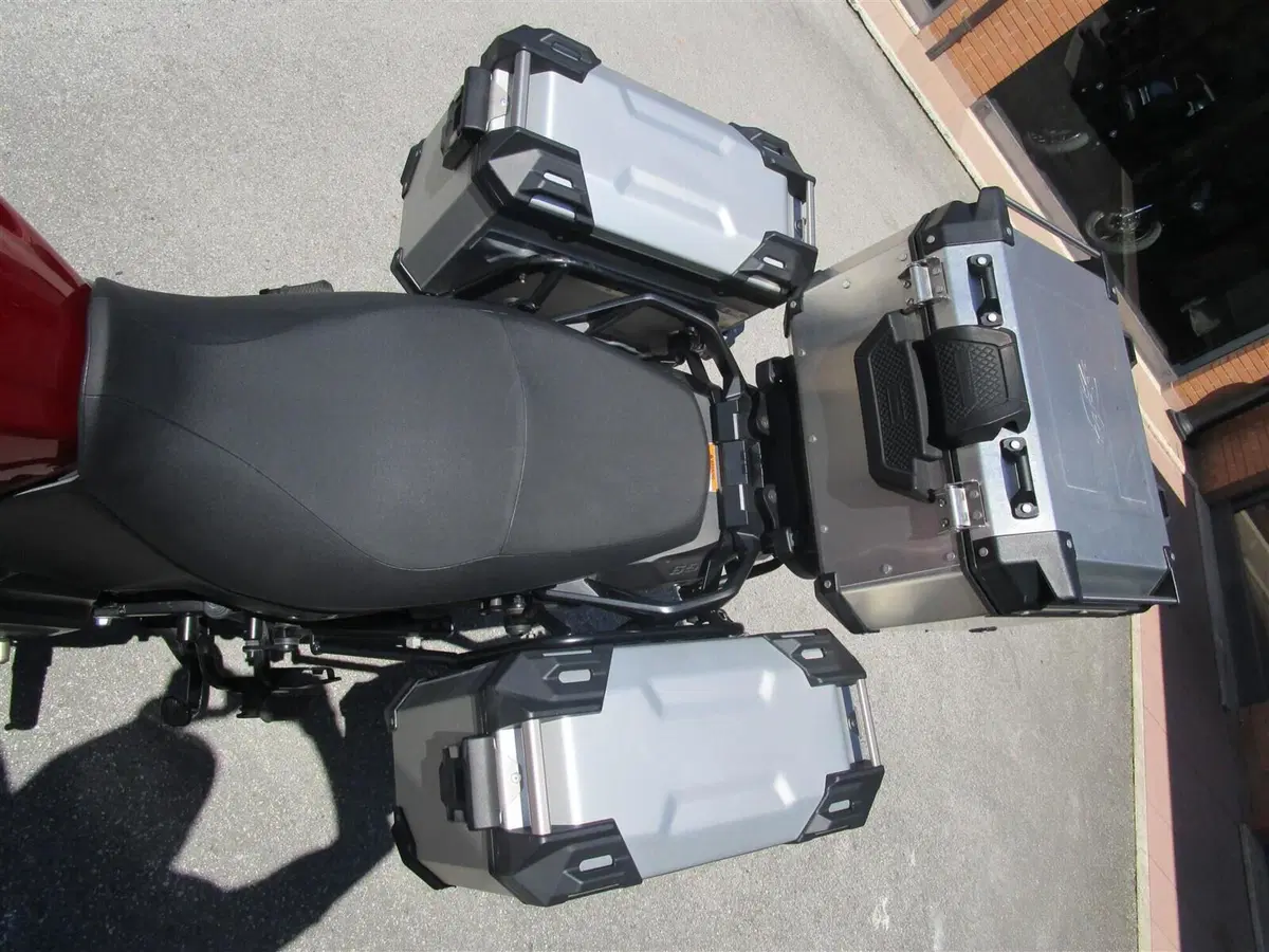 Suzuki V-Strom 650 (2021 - 25) (7)