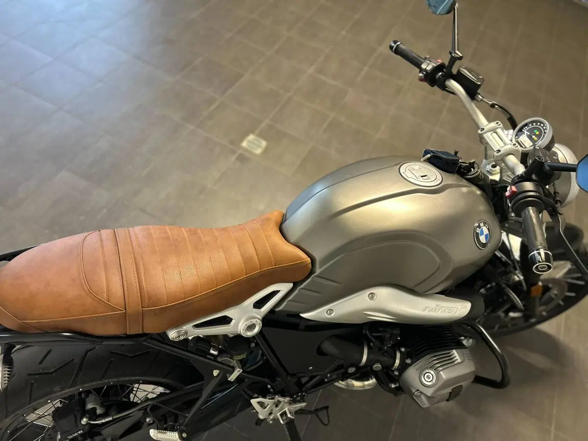 Bmw R nineT 1200 Scrambler (2016 - 20) (9)