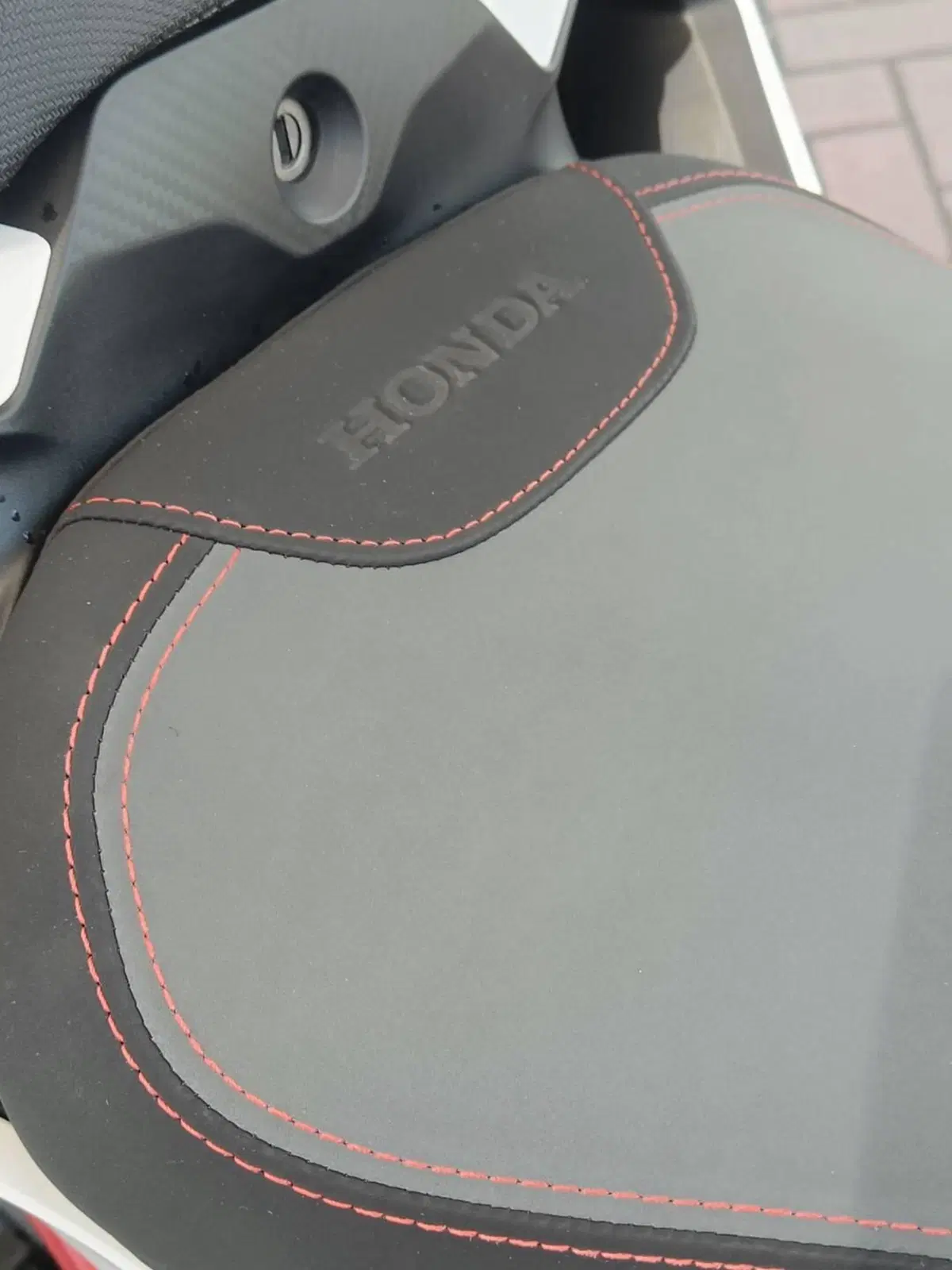 Honda CB 750 Hornet (2023 - 24) (6)
