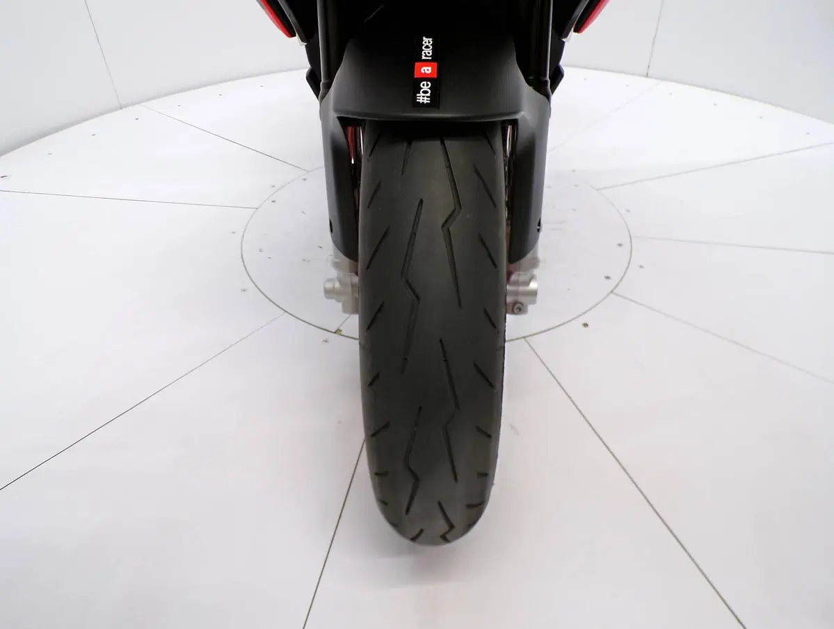 Aprilia Tuono 660 Factory (2022 - 24) (10)