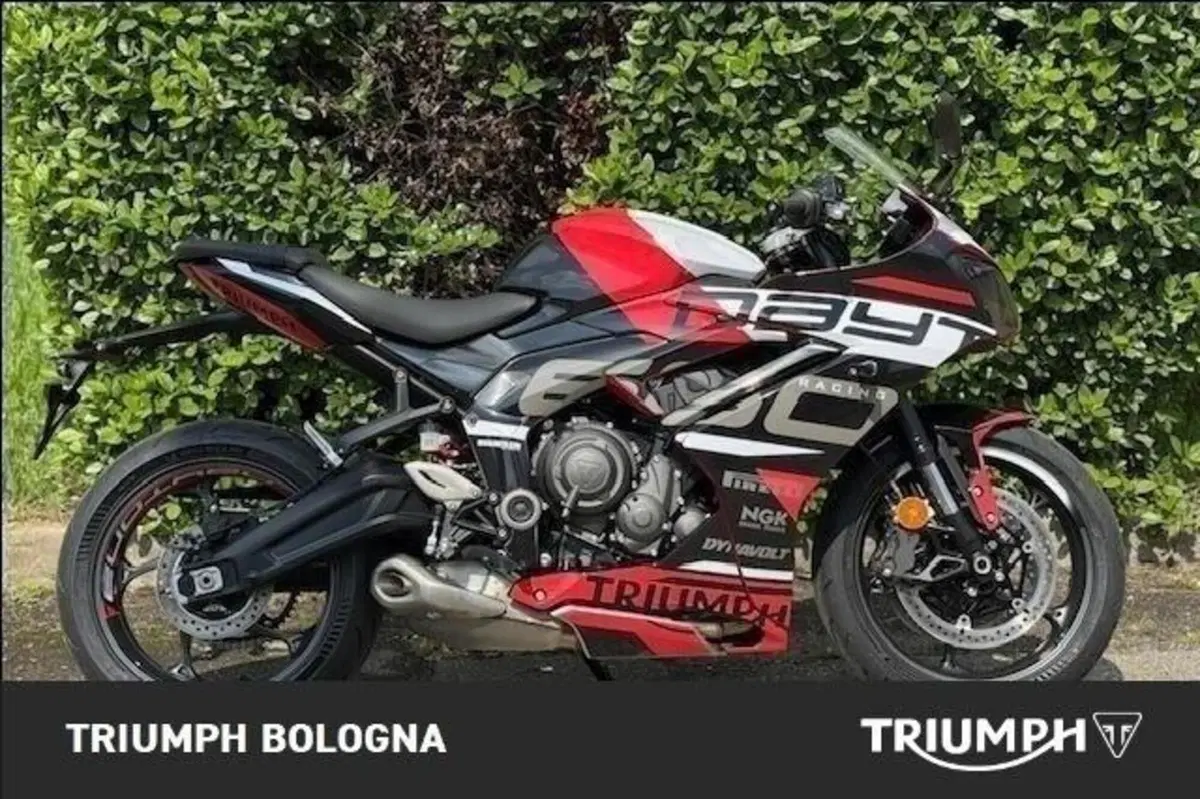 Triumph Daytona 660 (2024 - 26) (4)