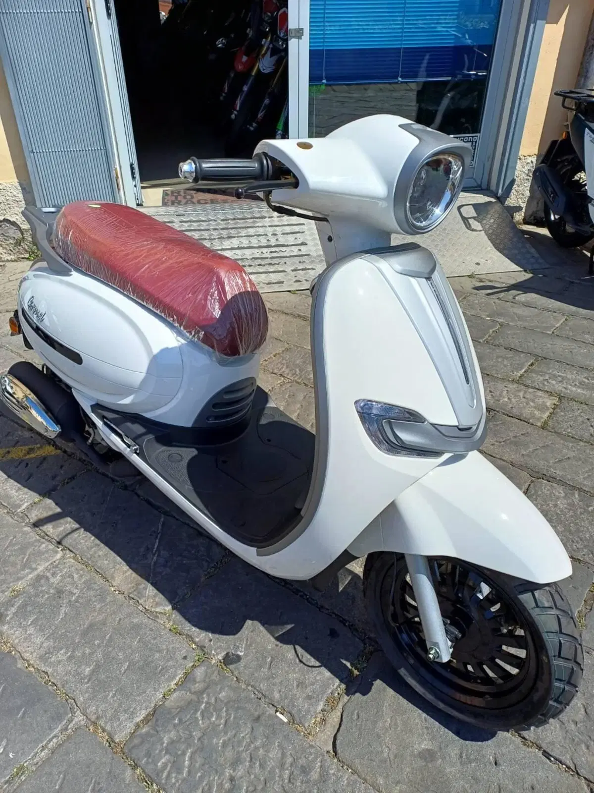 Um Italia Carmel 125 (2025 - 26) (2)