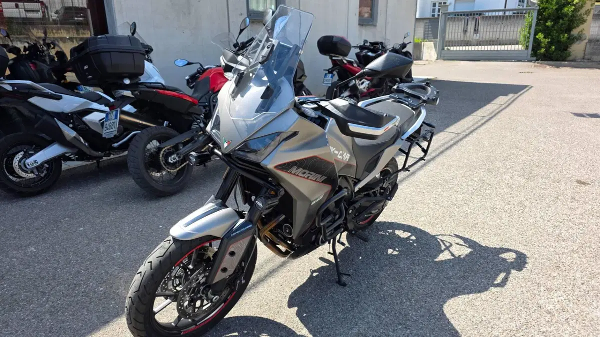 Moto Morini X-Cape 650 (2021 - 26) (3)