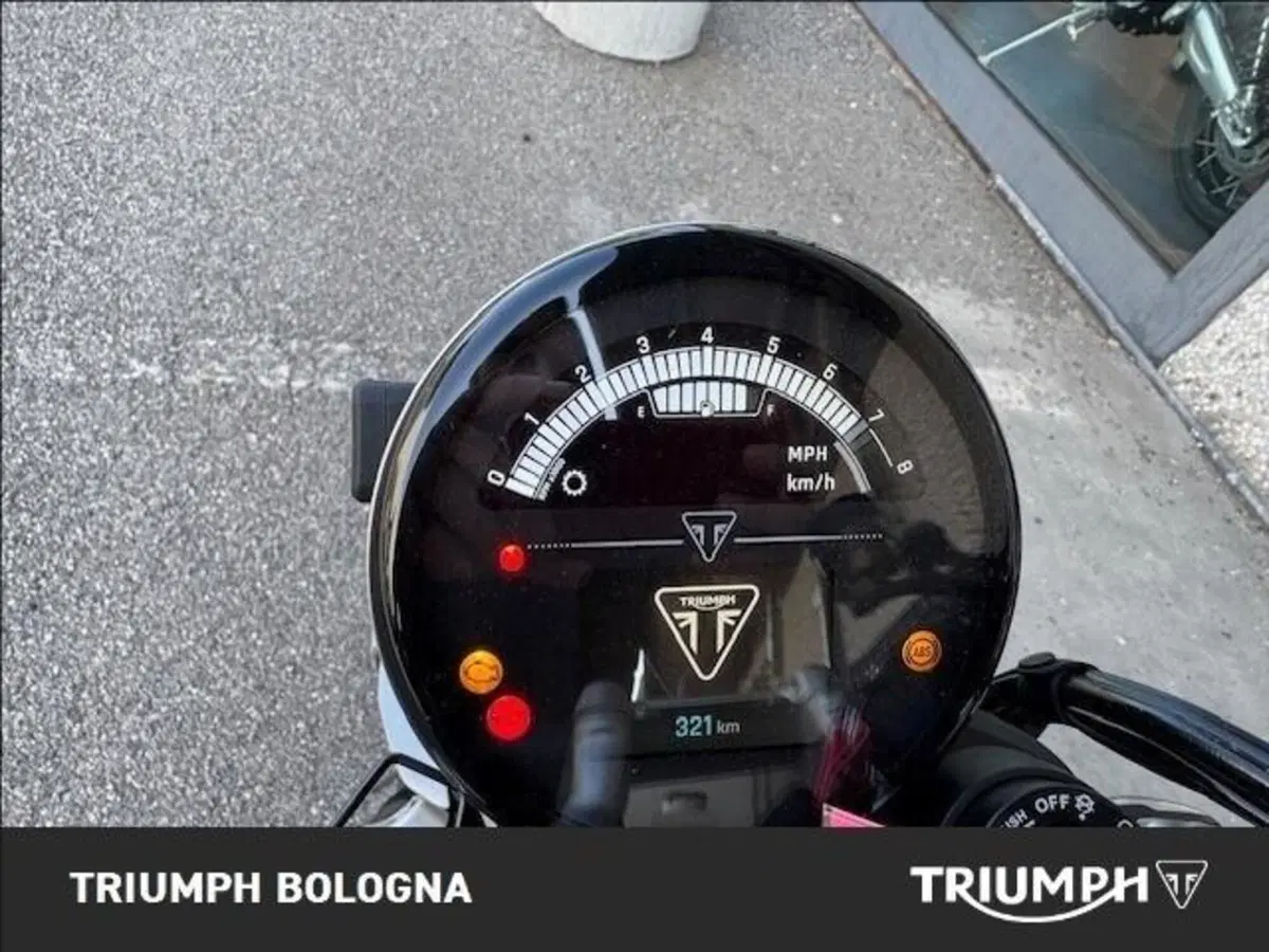 Triumph Speed Twin 1200 (2025 - 26) (10)